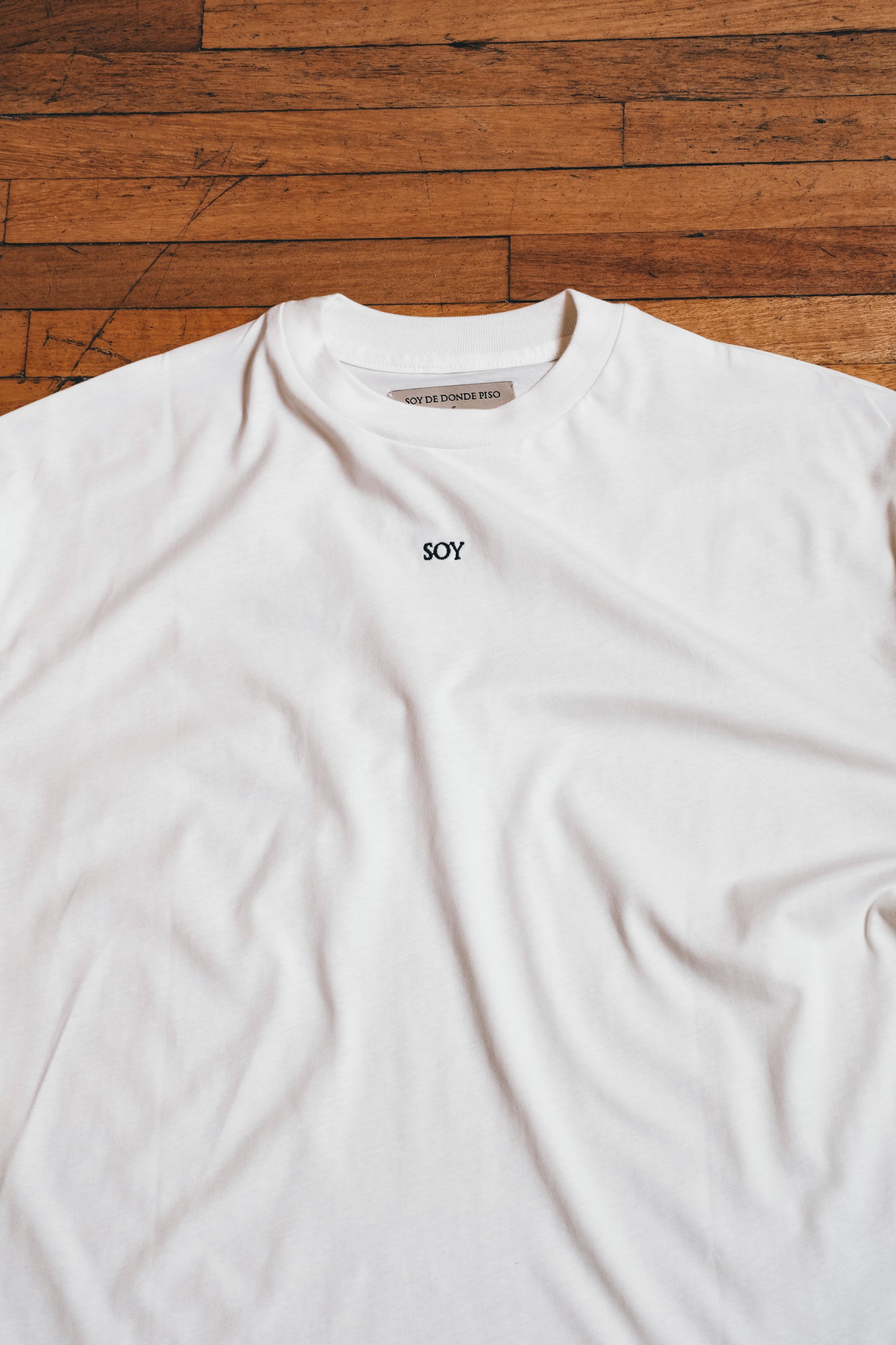 Playera Oversize SOY Marfil