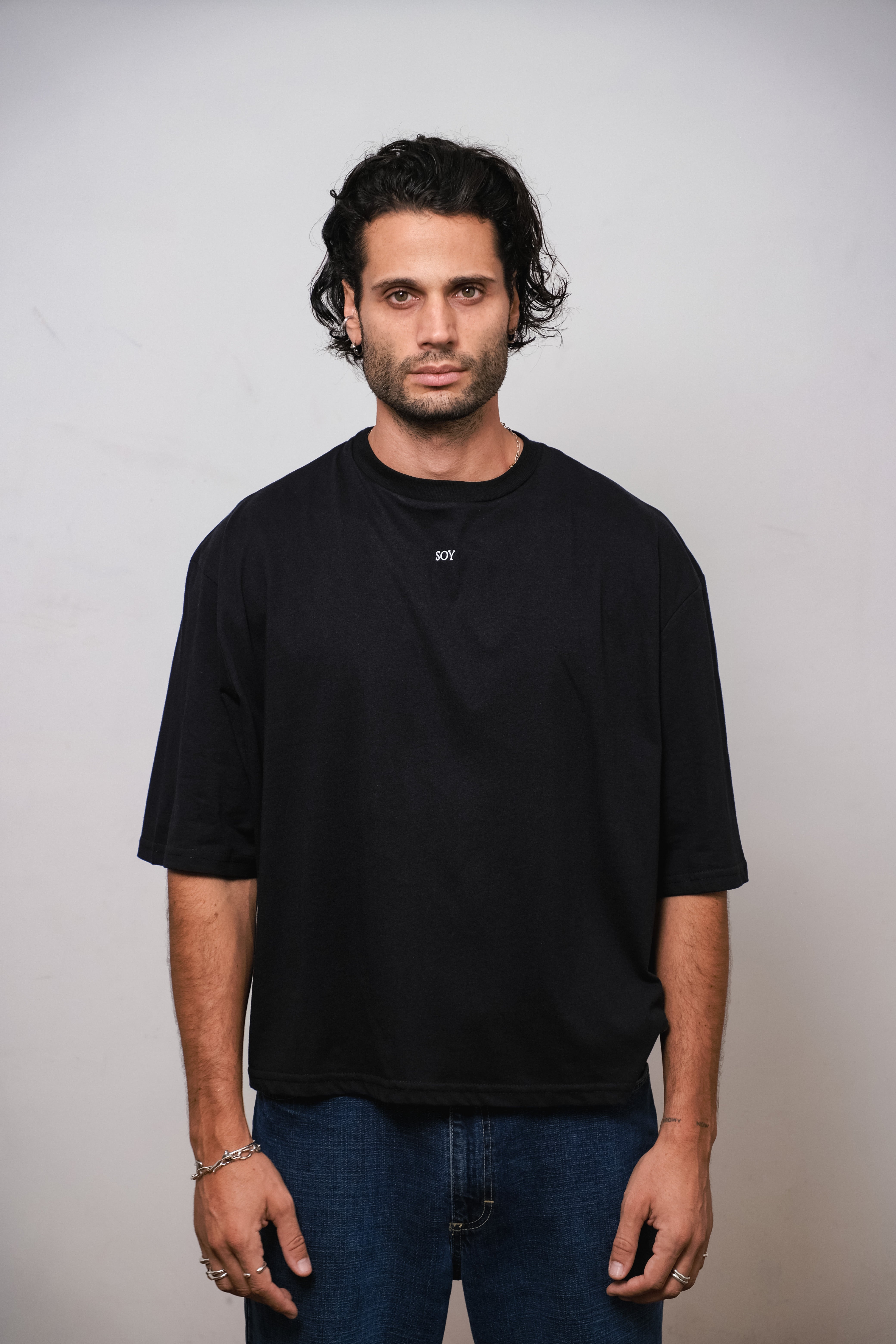 Playera Oversize SOY negra